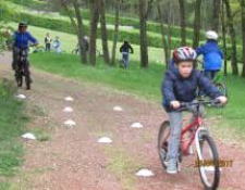 Equipement unique dans le département du Cher, le « pumptrack » de Jouet-sur-l’Aubois bientôt prêt pour des sensations fortes